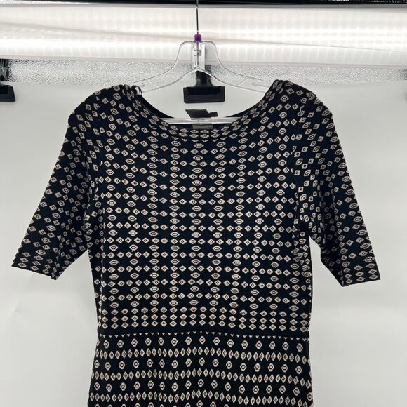 Taylor Women's Short Sleeve Ruffle Hem Sweater Dress Black/Beige Size Small - Picture 2 of 9